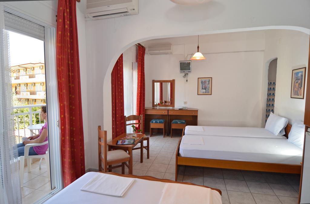 Hotel Triada Limenaria  Pokoj fotografie
